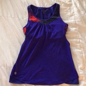 Athleta work out shirt